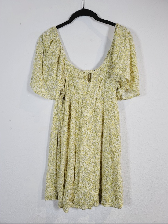 Billabong Dresses & Skirts - Billabong Garden Flutter Light Green Floral Puff-Sleeve Summer Dress, Size Small